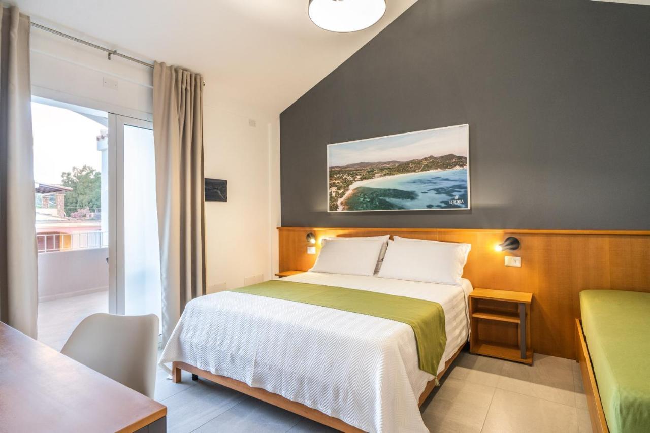 Istedda Boutique Hotel Solanas  Zimmer foto